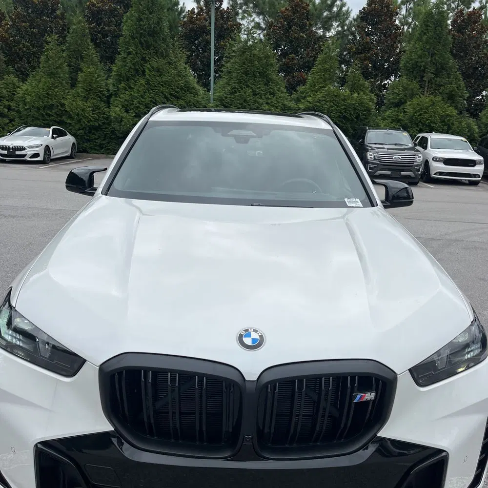 2025 BMW X5 M60i