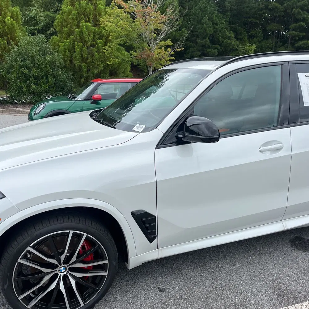 2025 BMW X5 M60i