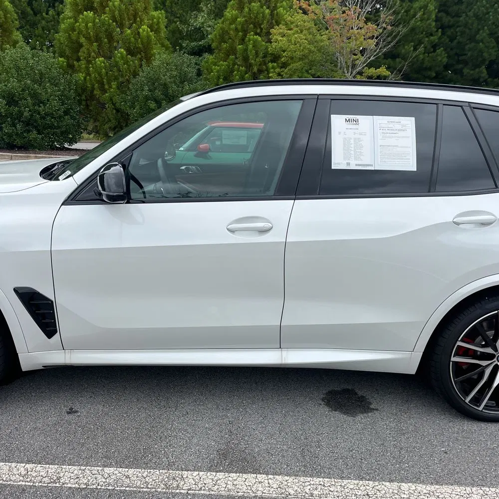 2025 BMW X5 M60i