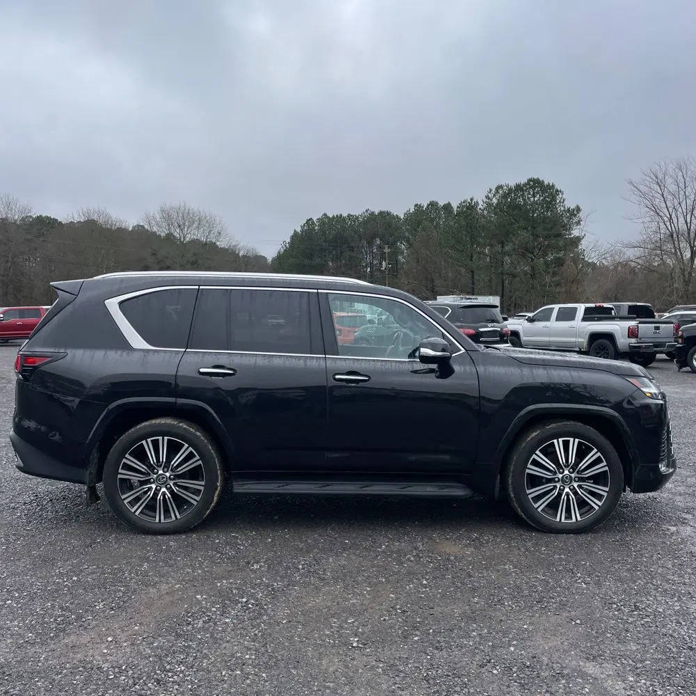2022 Lexus LX 600 Luxury