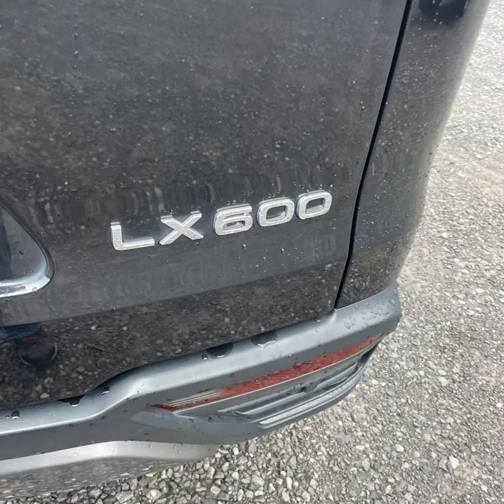2022 Lexus LX 600 Luxury