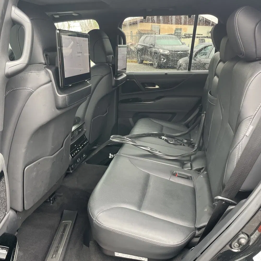 2022 Lexus LX 600 Luxury