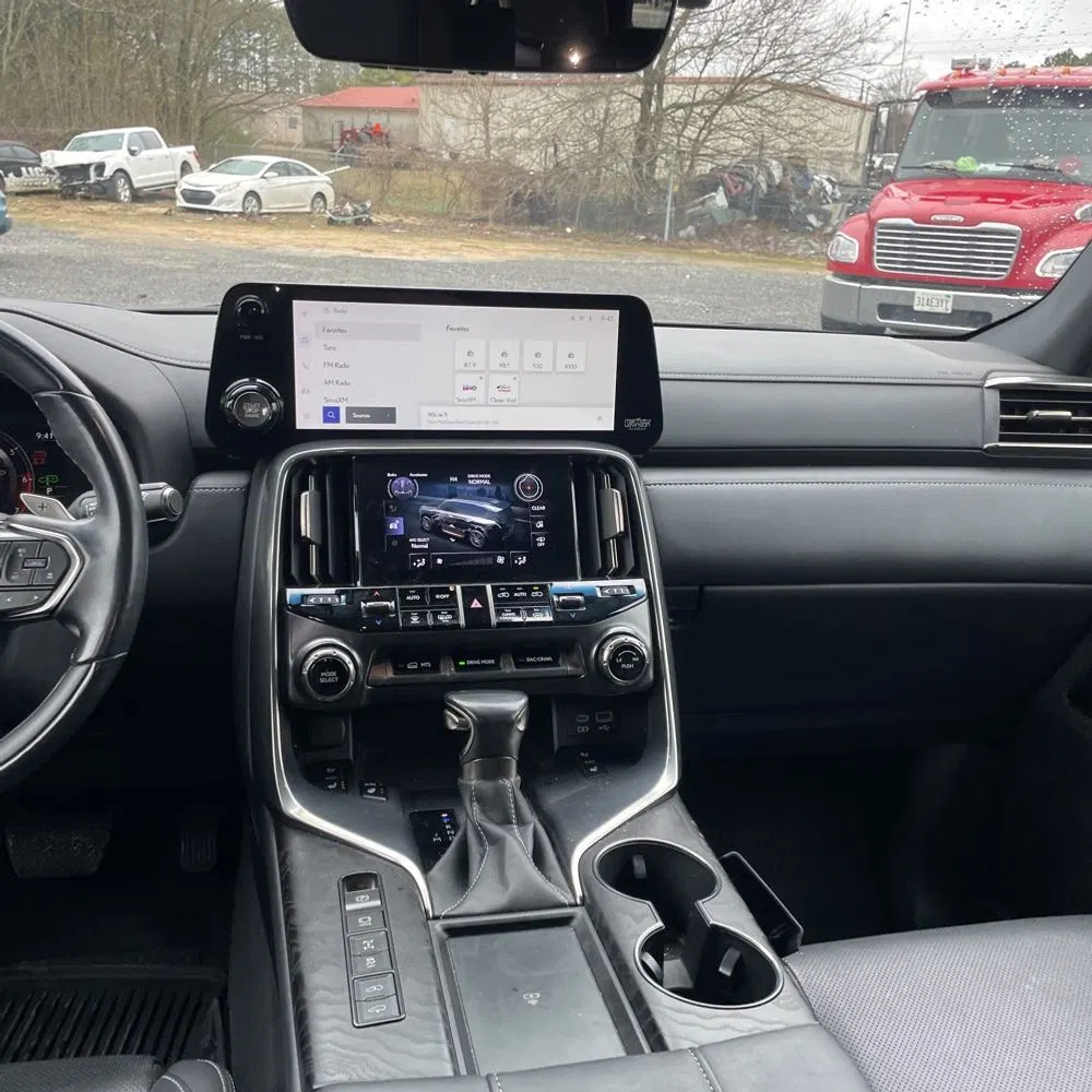 2022 Lexus LX 600 Luxury