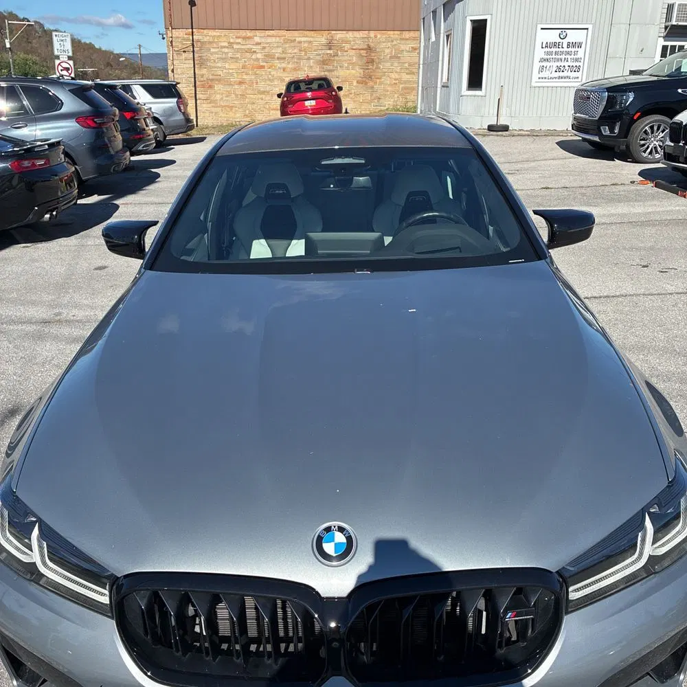 2023 BMW M5