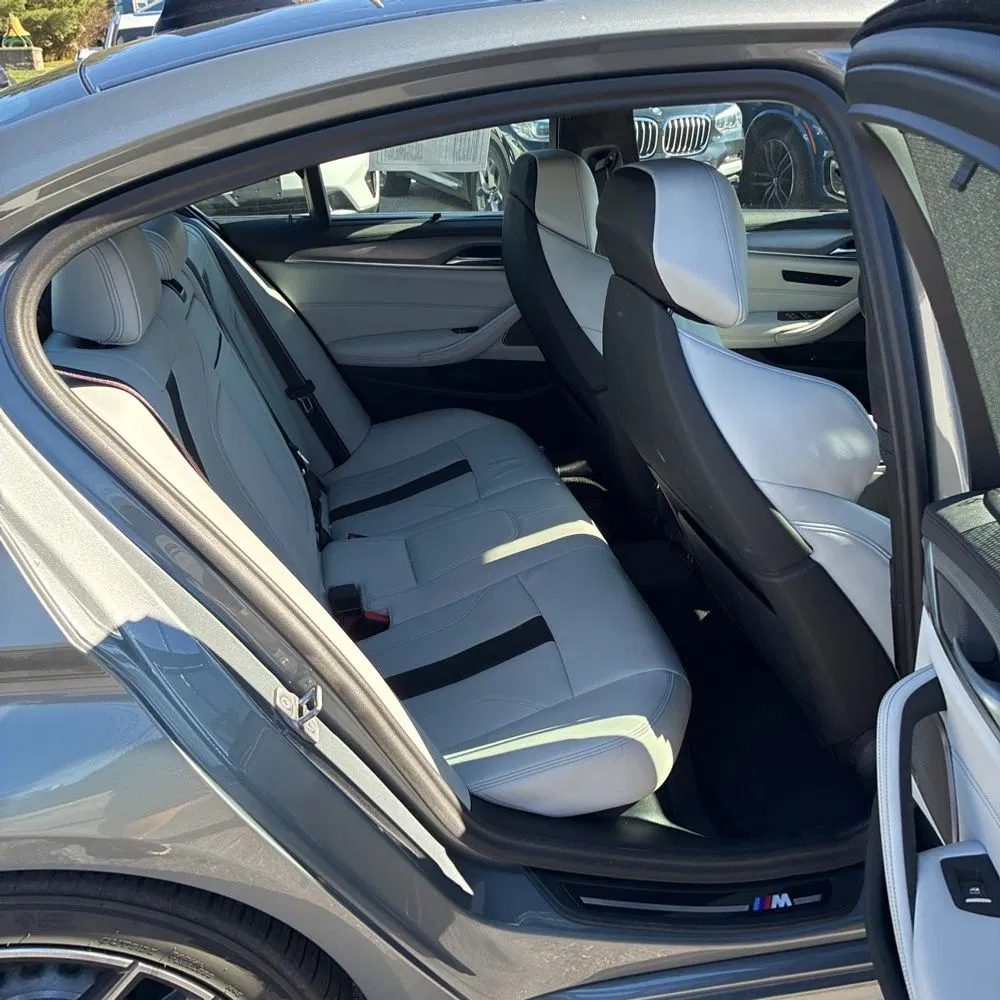 2023 BMW M5