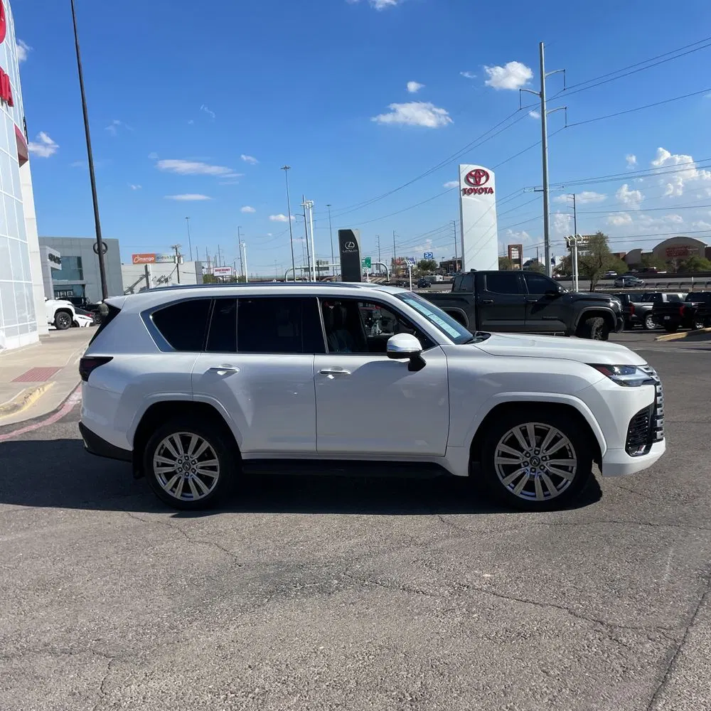 2023 Lexus LX 600 Ultra Luxury