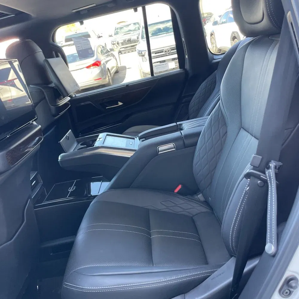2023 Lexus LX 600 Ultra Luxury
