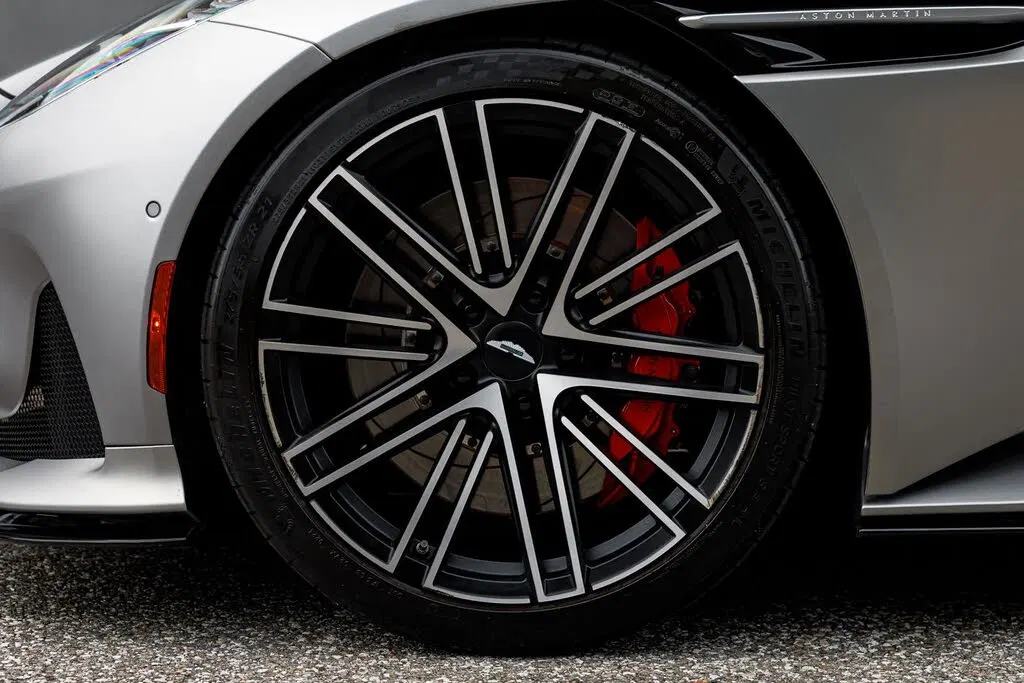 2024 Aston Martin DB12 V8 Coupe RWD