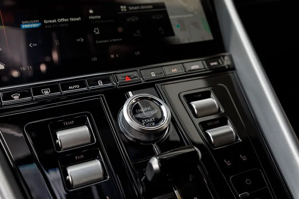 2024 Aston Martin DB12 V8 Coupe RWD