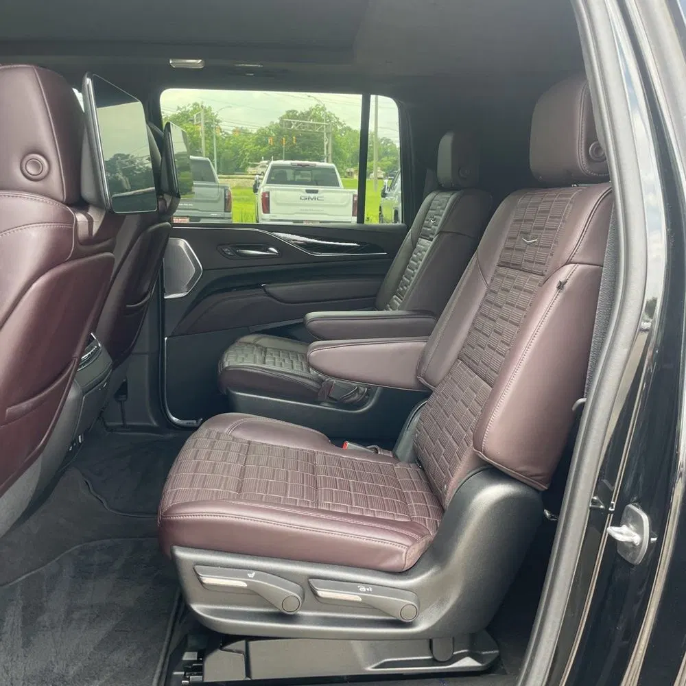 2023 Cadillac Escalade-V ESV Base