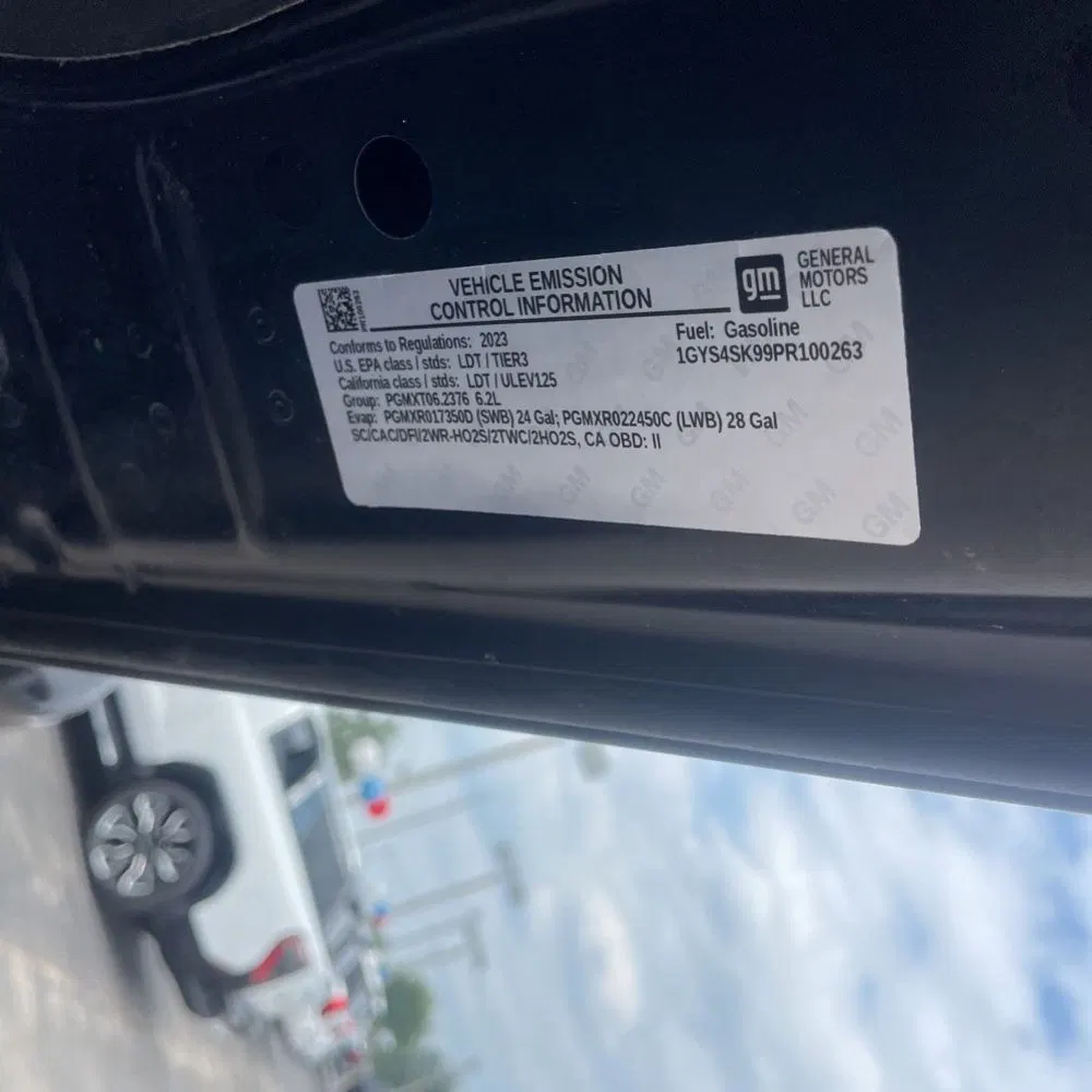 2023 Cadillac Escalade-V ESV Base