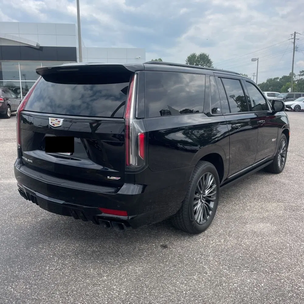 2023 Cadillac Escalade-V ESV Base