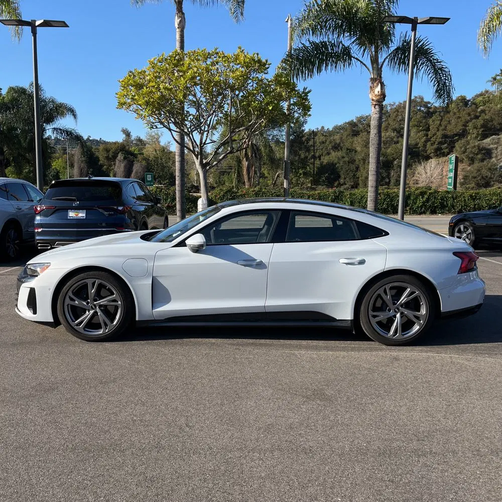 2023 Audi e-tron GT Prestige
