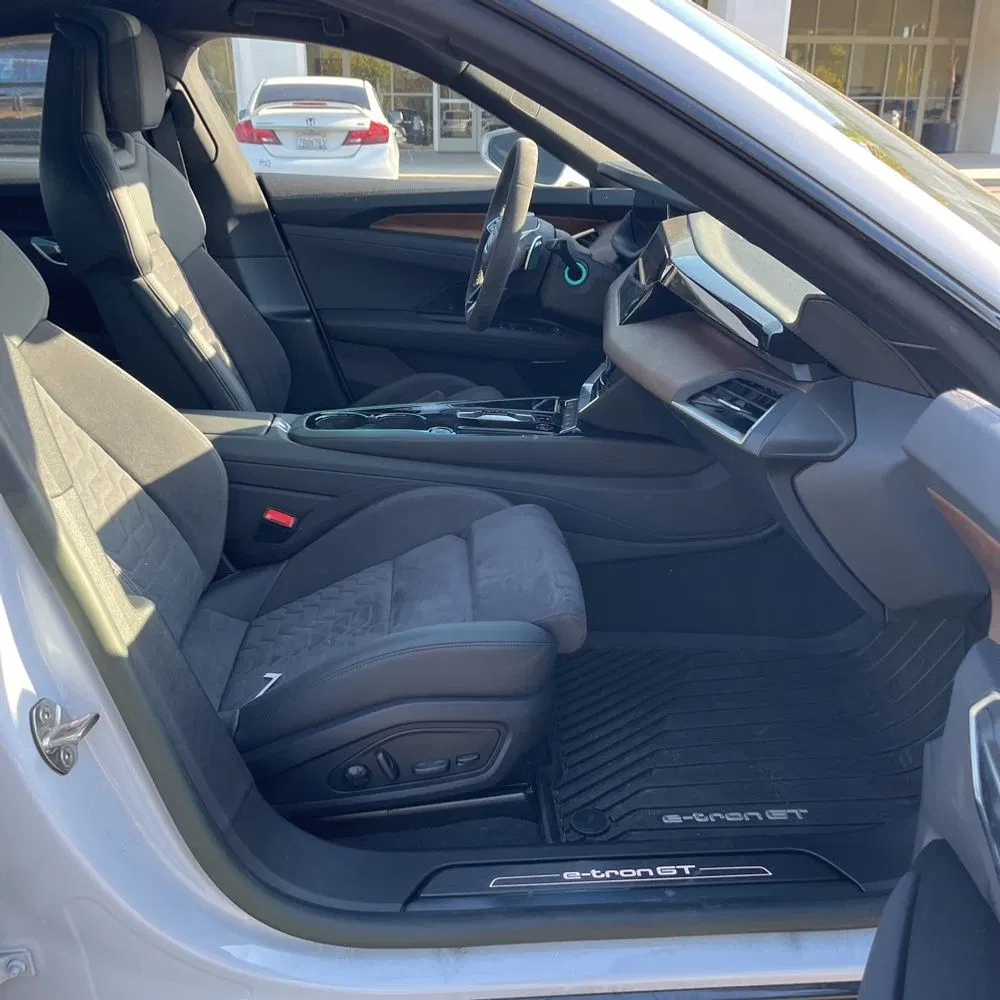 2023 Audi e-tron GT Prestige