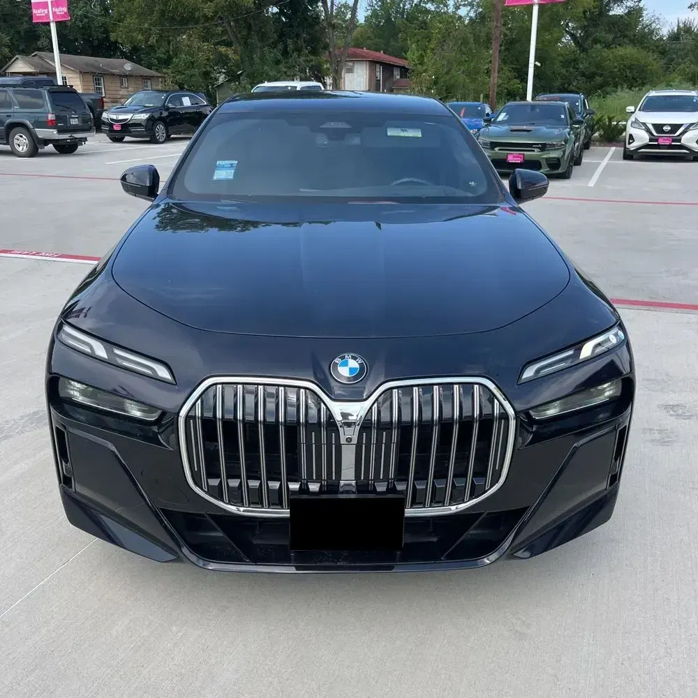 2024 BMW 7-Series 740i
