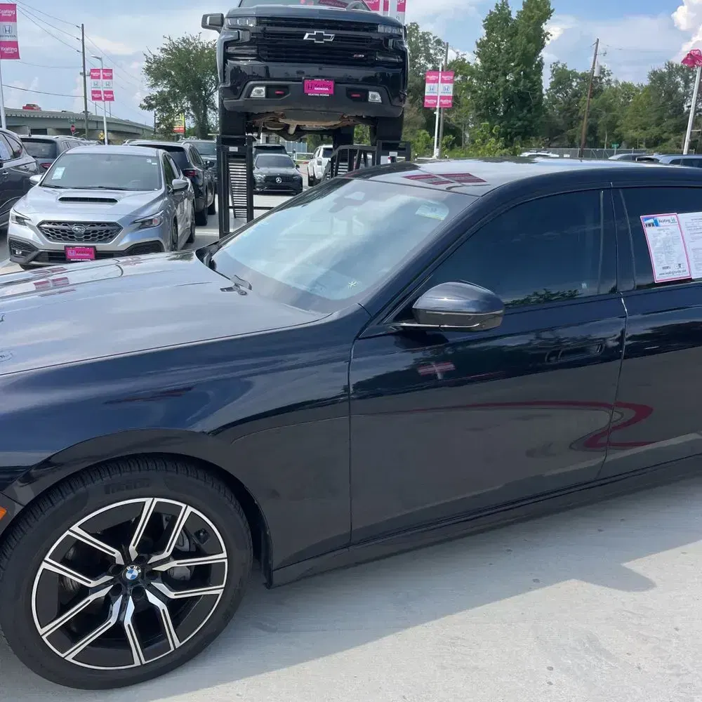 2024 BMW 7-Series 740i
