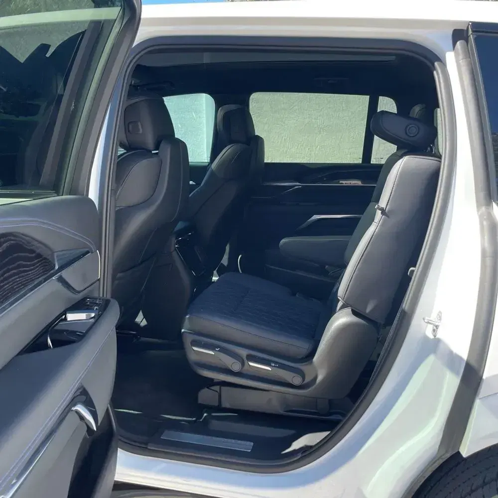 2025 Cadillac Escalade IQ Sport 1