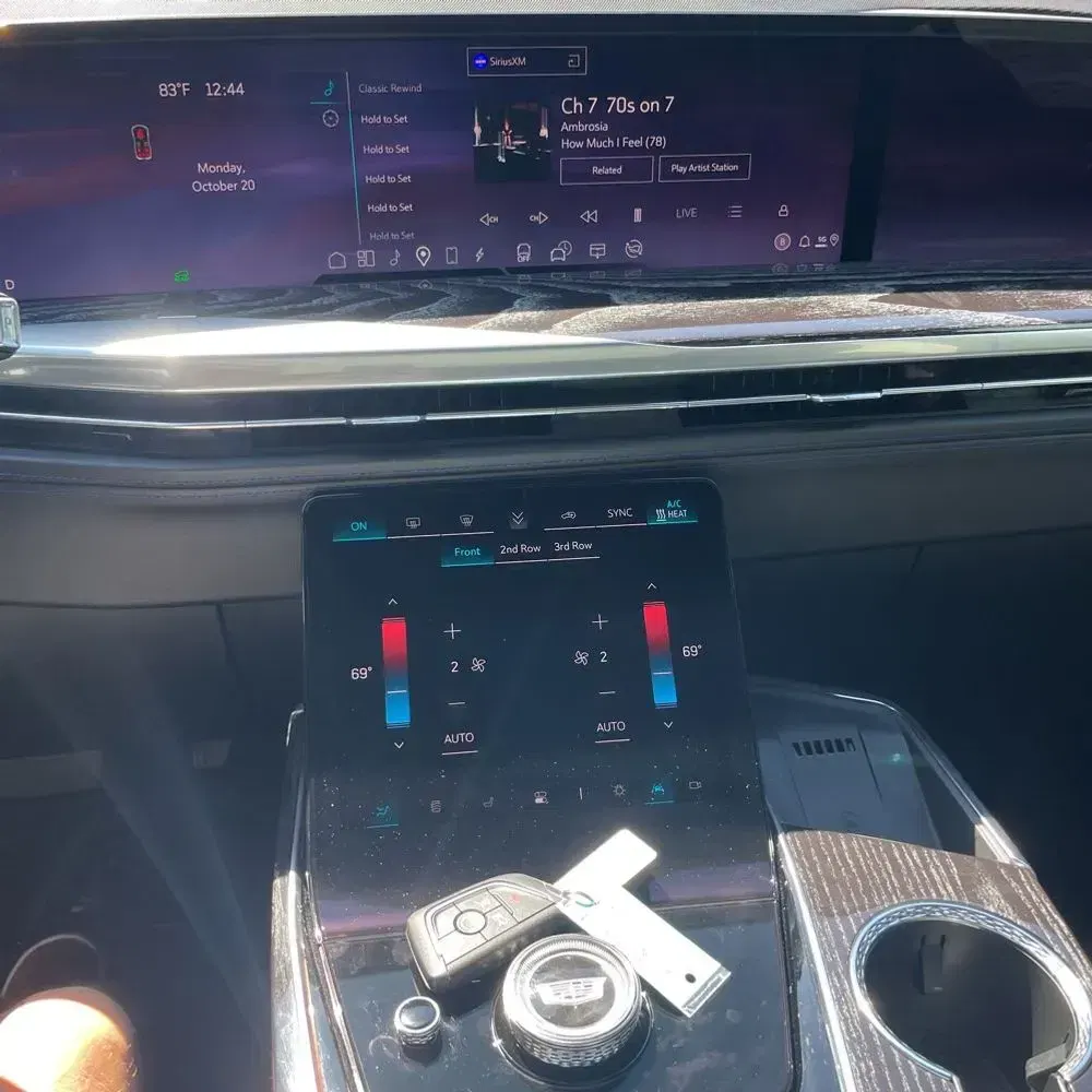 2025 Cadillac Escalade IQ Sport 1