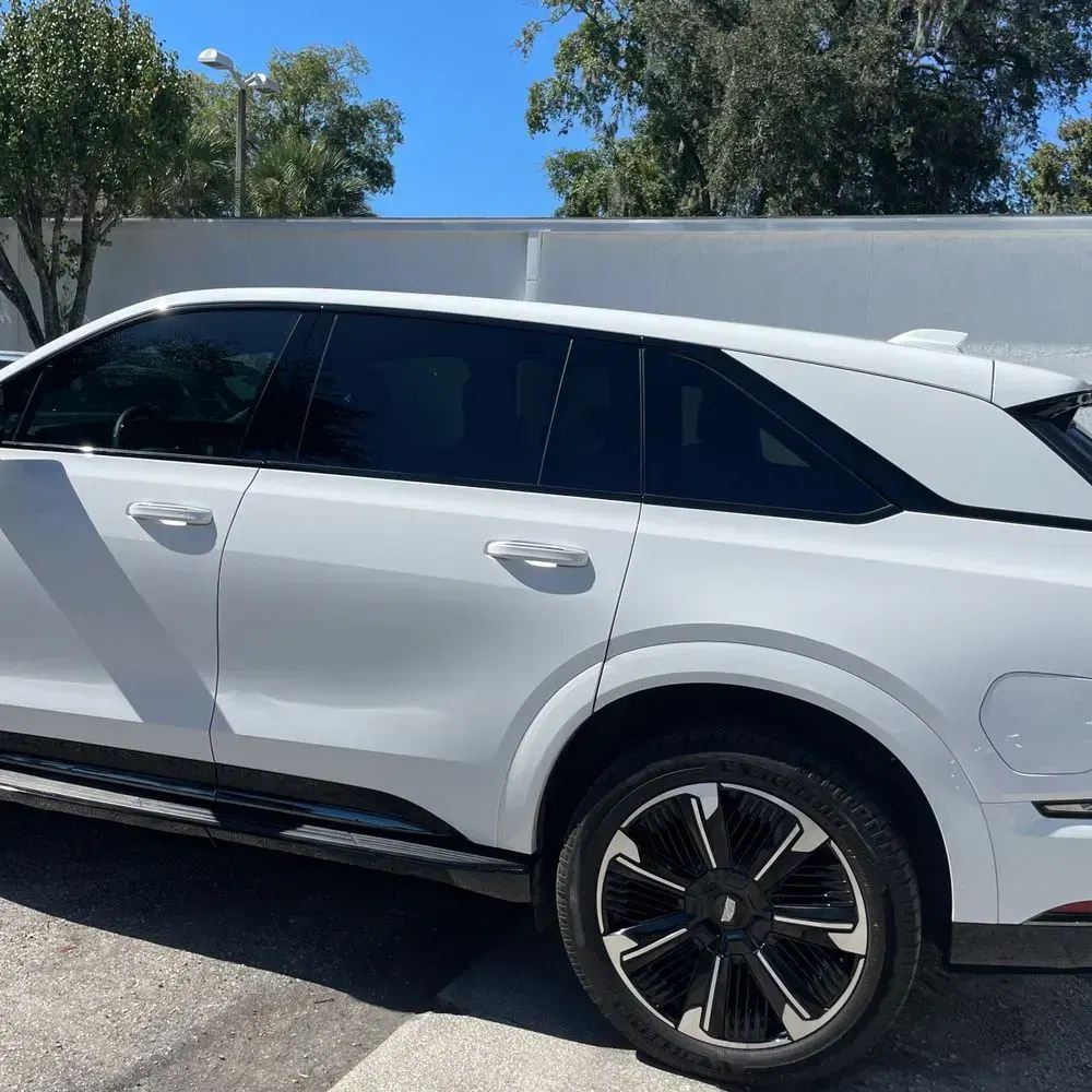 2025 Cadillac Escalade IQ Sport 1