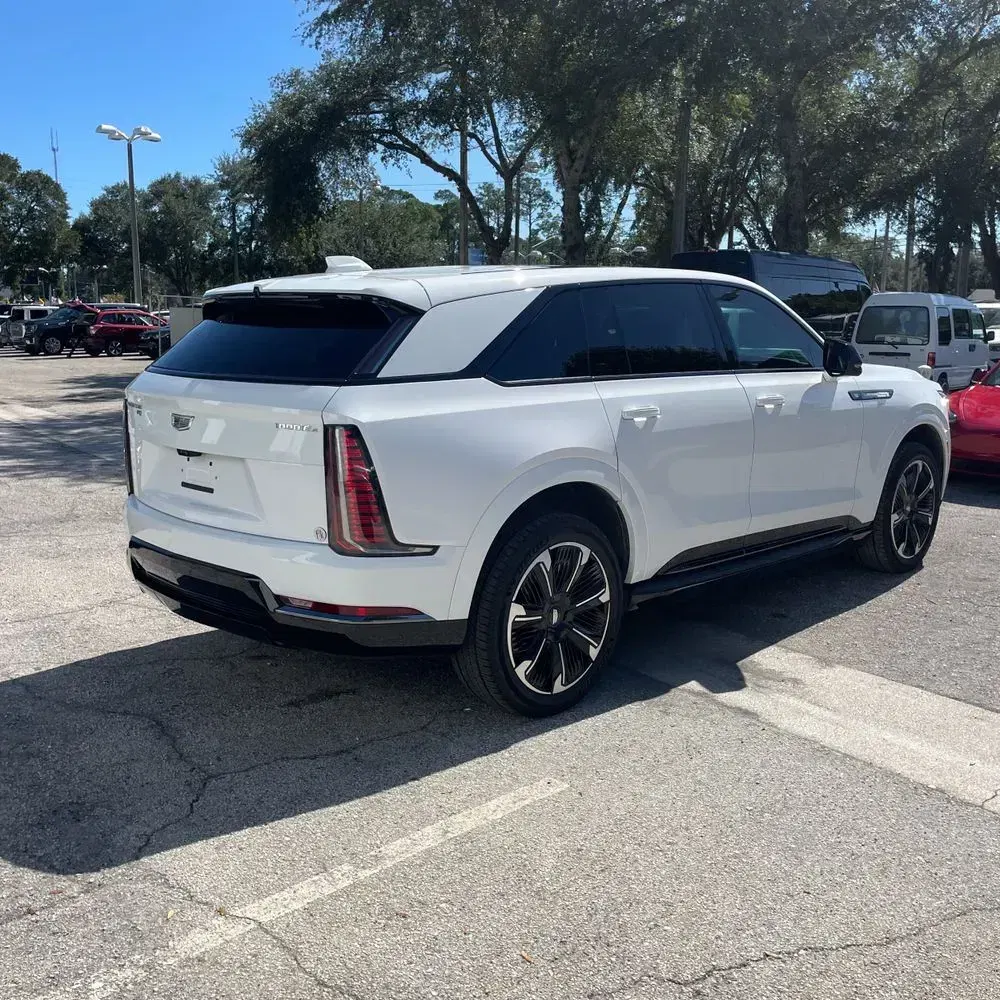 2025 Cadillac Escalade IQ Sport 1