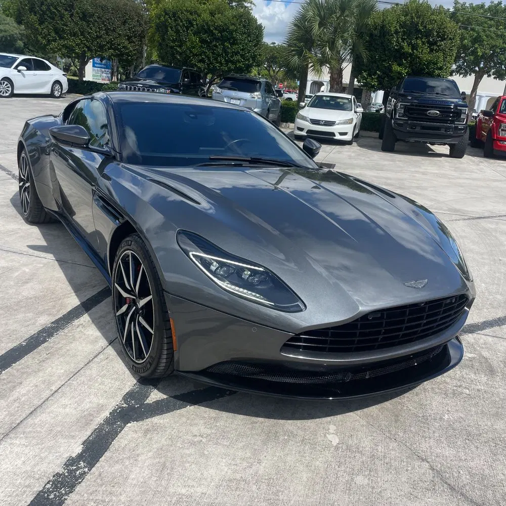 2018 Aston Martin DB11 Base