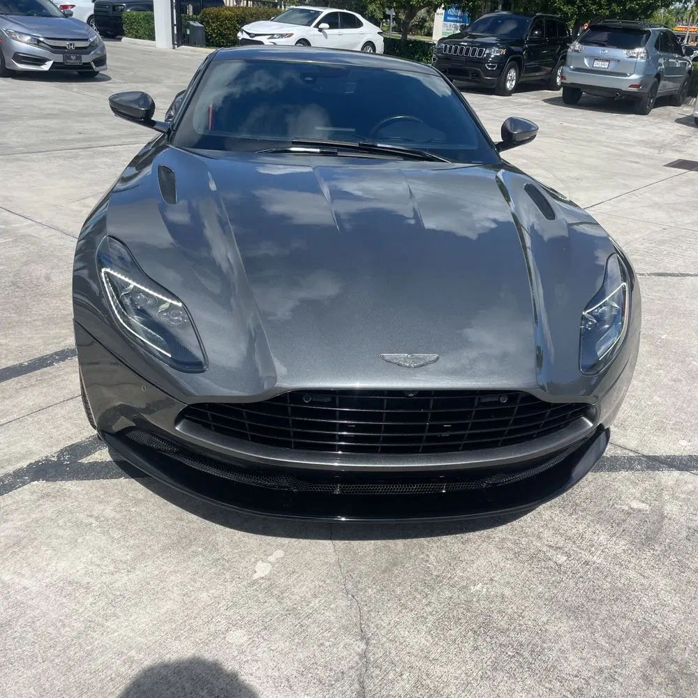 2018 Aston Martin DB11 Base