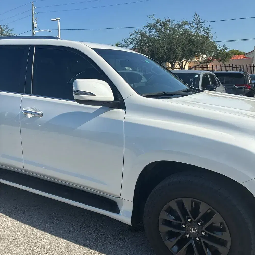 2023 Lexus GX 460 Base