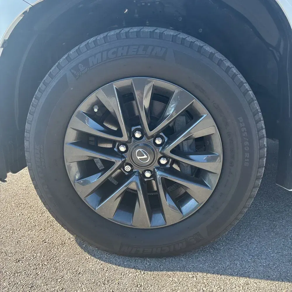 2023 Lexus GX 460 Base