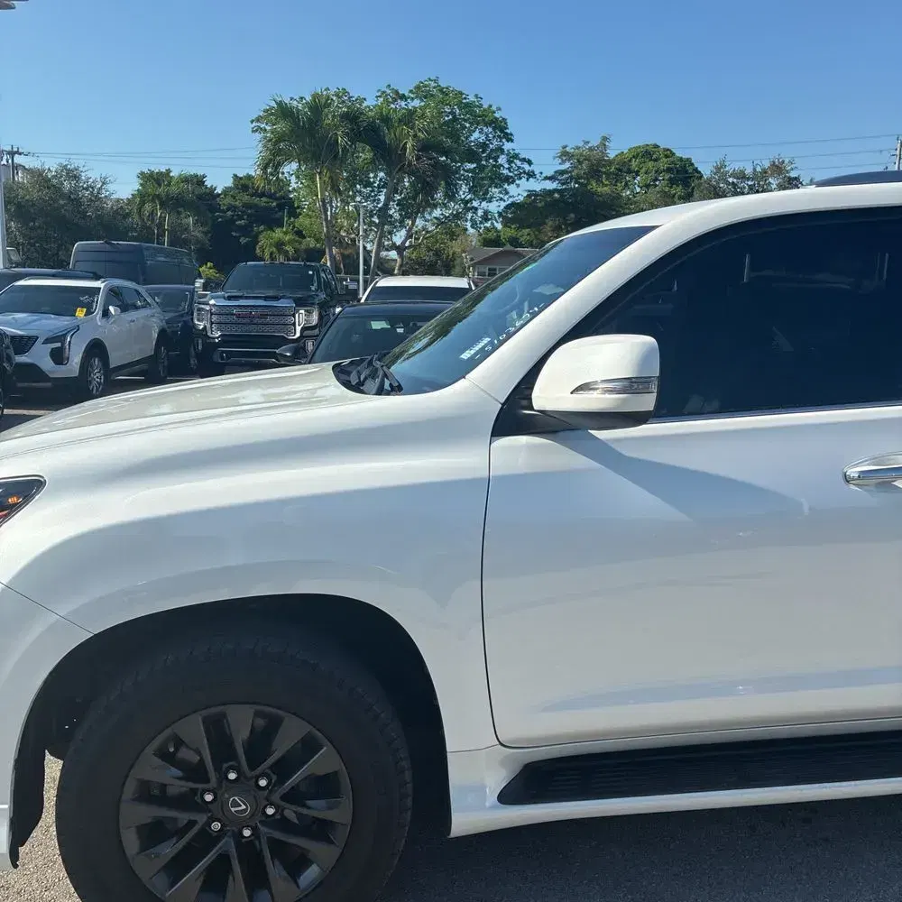 2023 Lexus GX 460 Base