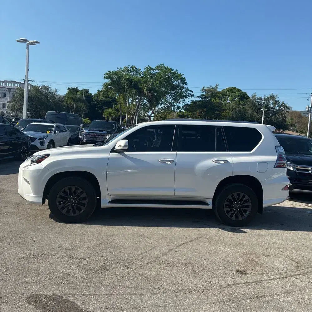 2023 Lexus GX 460 Base