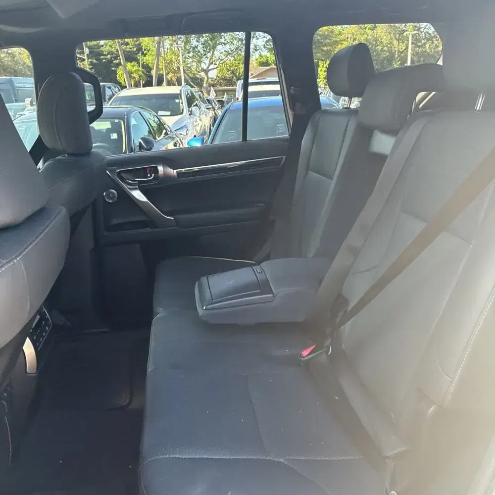 2023 Lexus GX 460 Base