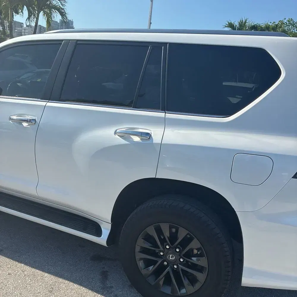 2023 Lexus GX 460 Base