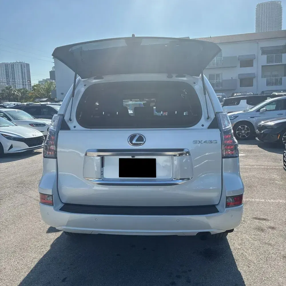 2023 Lexus GX 460 Base