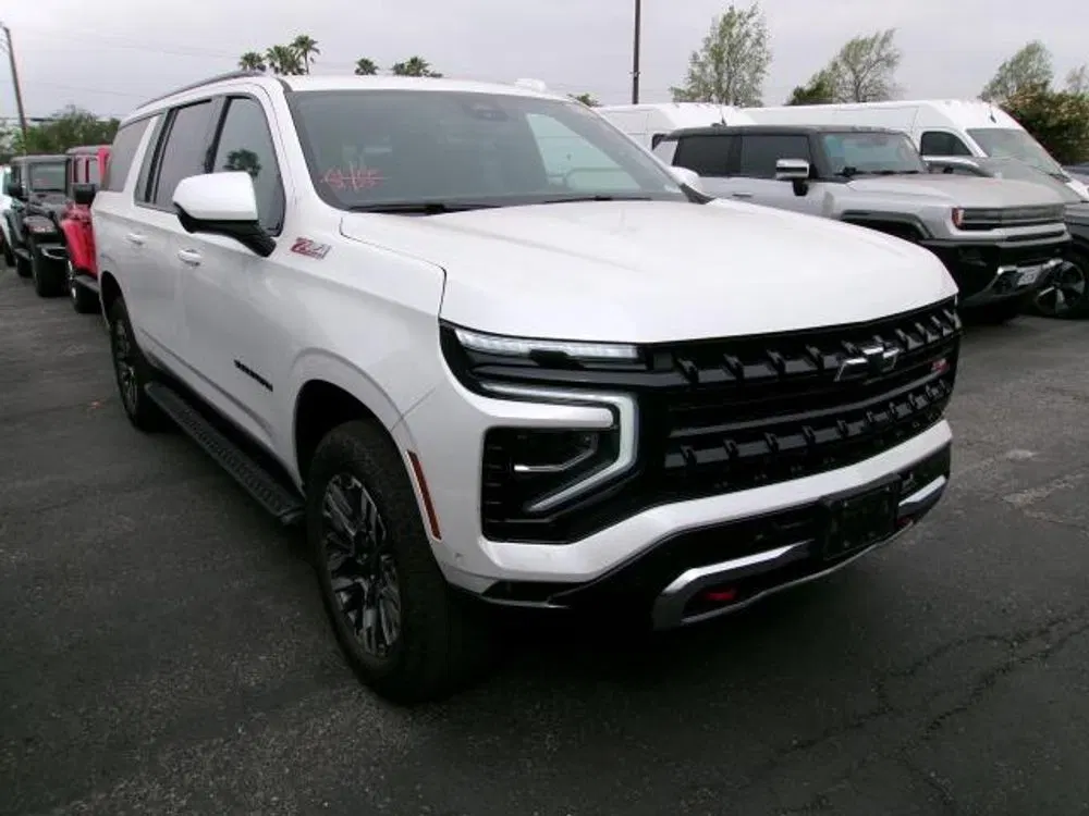 2025 Chevrolet Suburban Z71