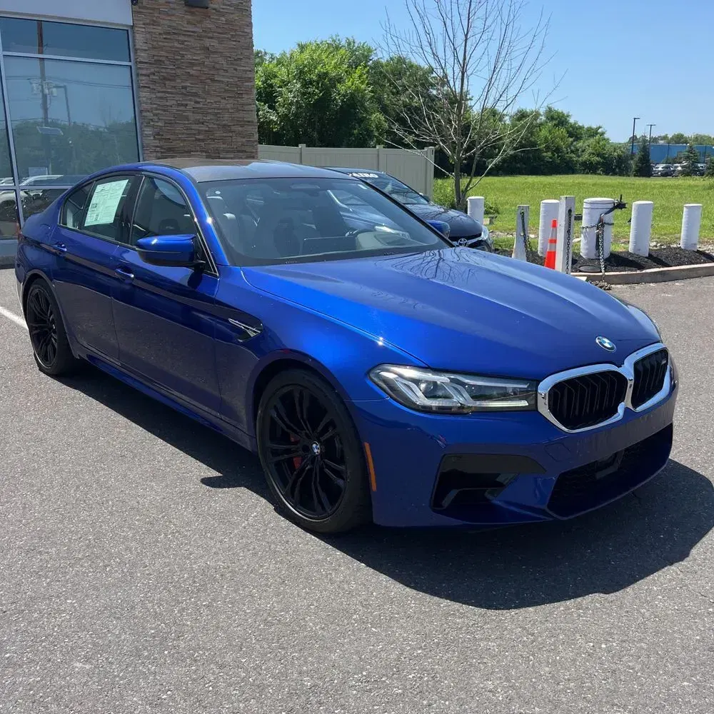 2022 BMW M5 Base