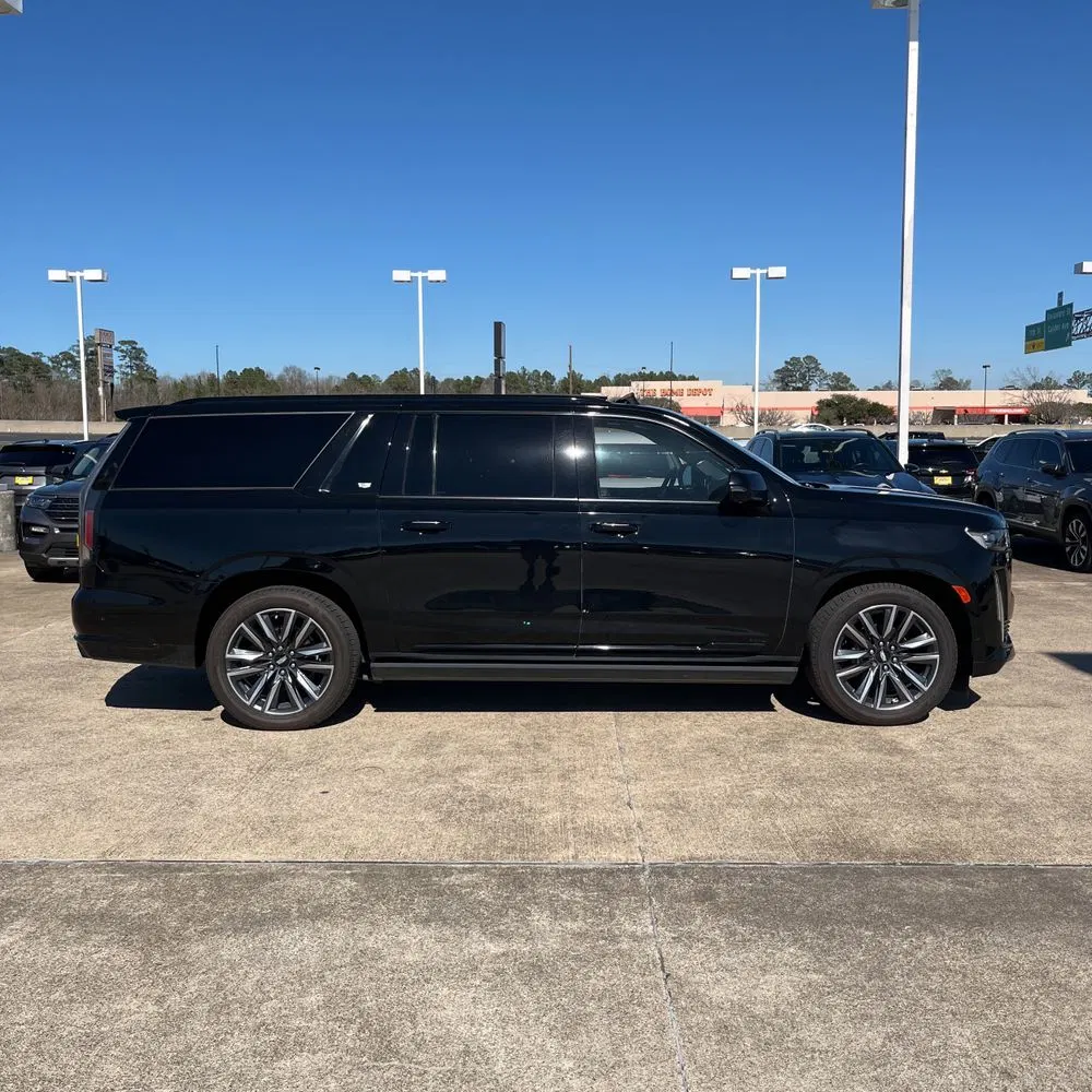 2023 Cadillac Escalade ESV Sport Platinum