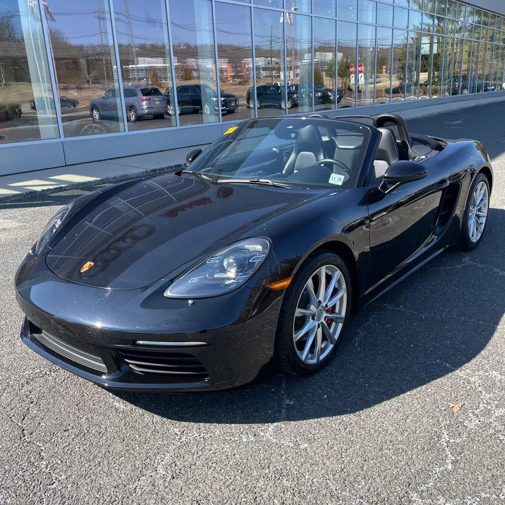 2022 Porsche 718 Boxster S