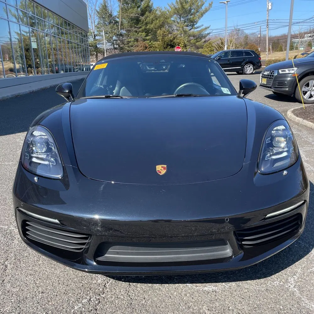2022 Porsche 718 Boxster S
