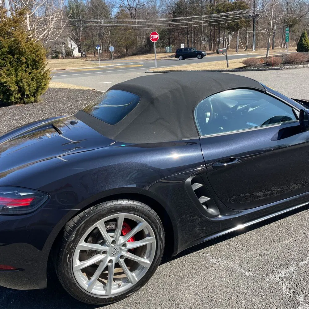 2022 Porsche 718 Boxster S