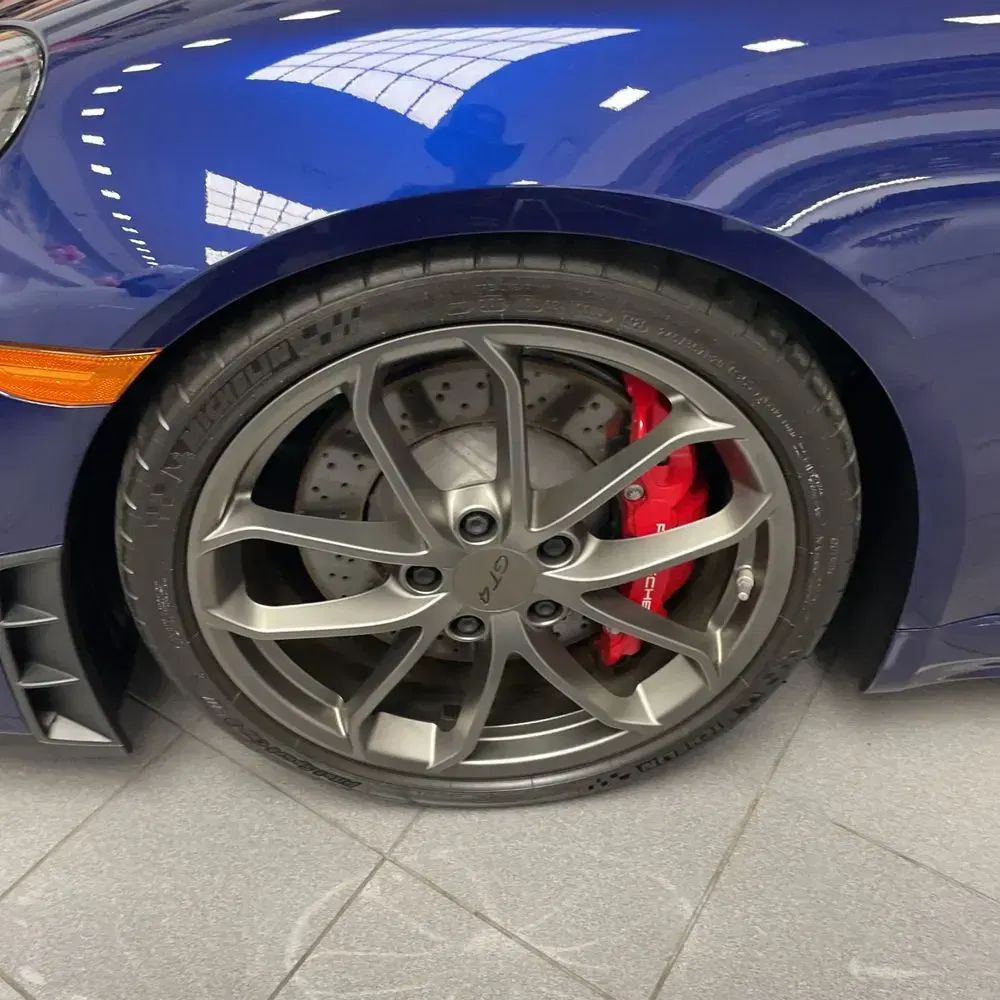 2021 Porsche 718 Cayman GT4