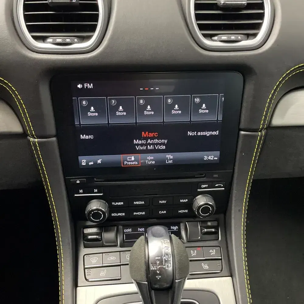 2021 Porsche 718 Cayman GT4