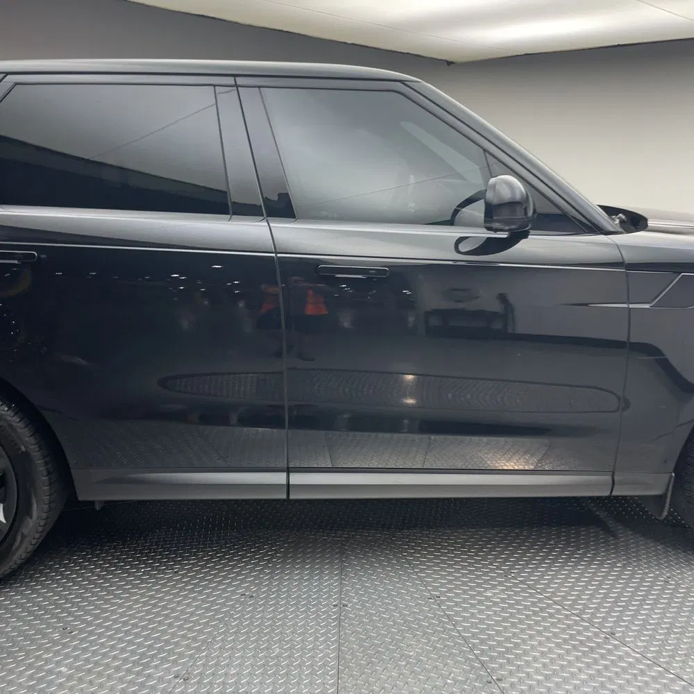2023 Land Rover Range Rover Sport P360 SE