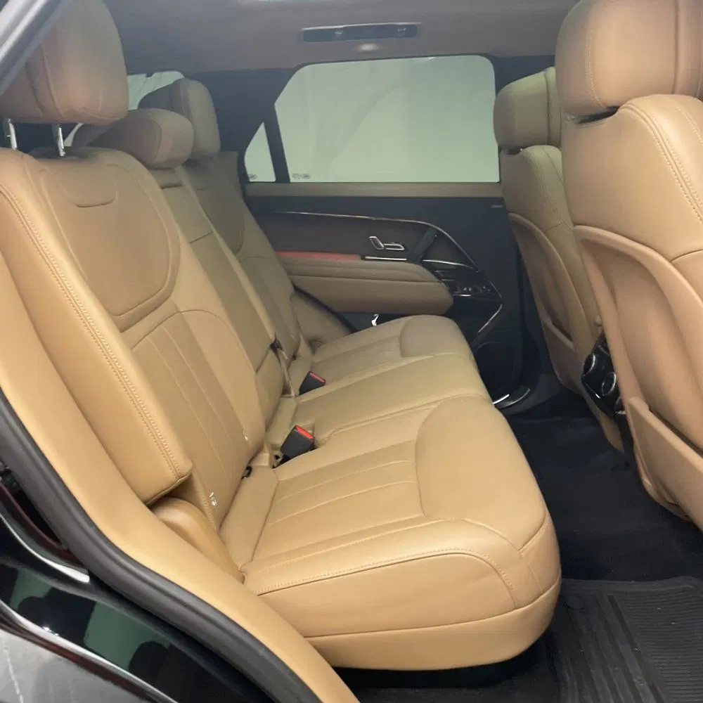 2023 Land Rover Range Rover Sport P360 SE