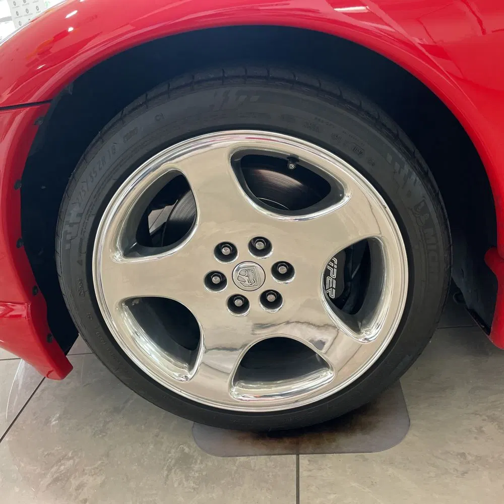 2002 Dodge Viper GTS