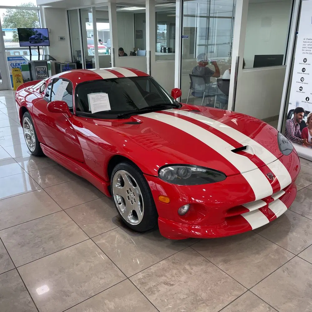 2002 Dodge Viper GTS