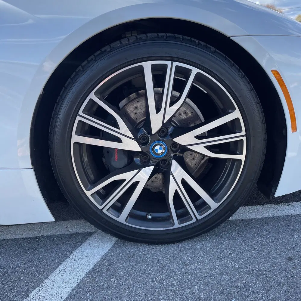 2017 BMW i8