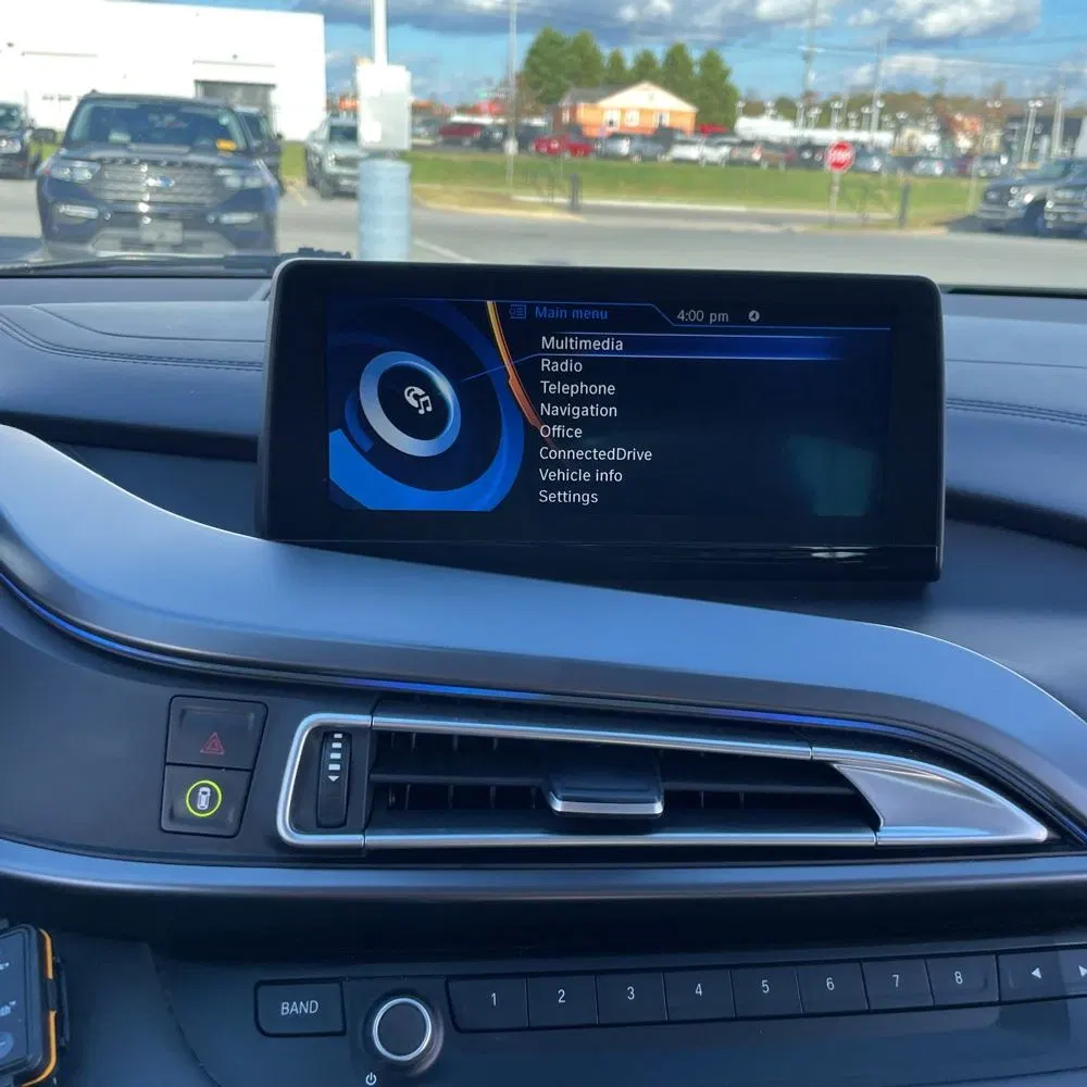 2017 BMW i8