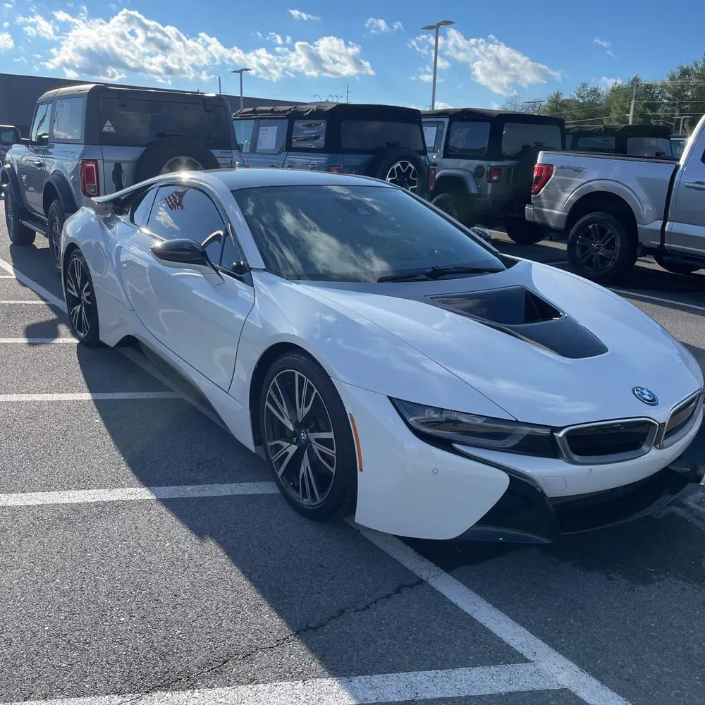 2017 BMW i8