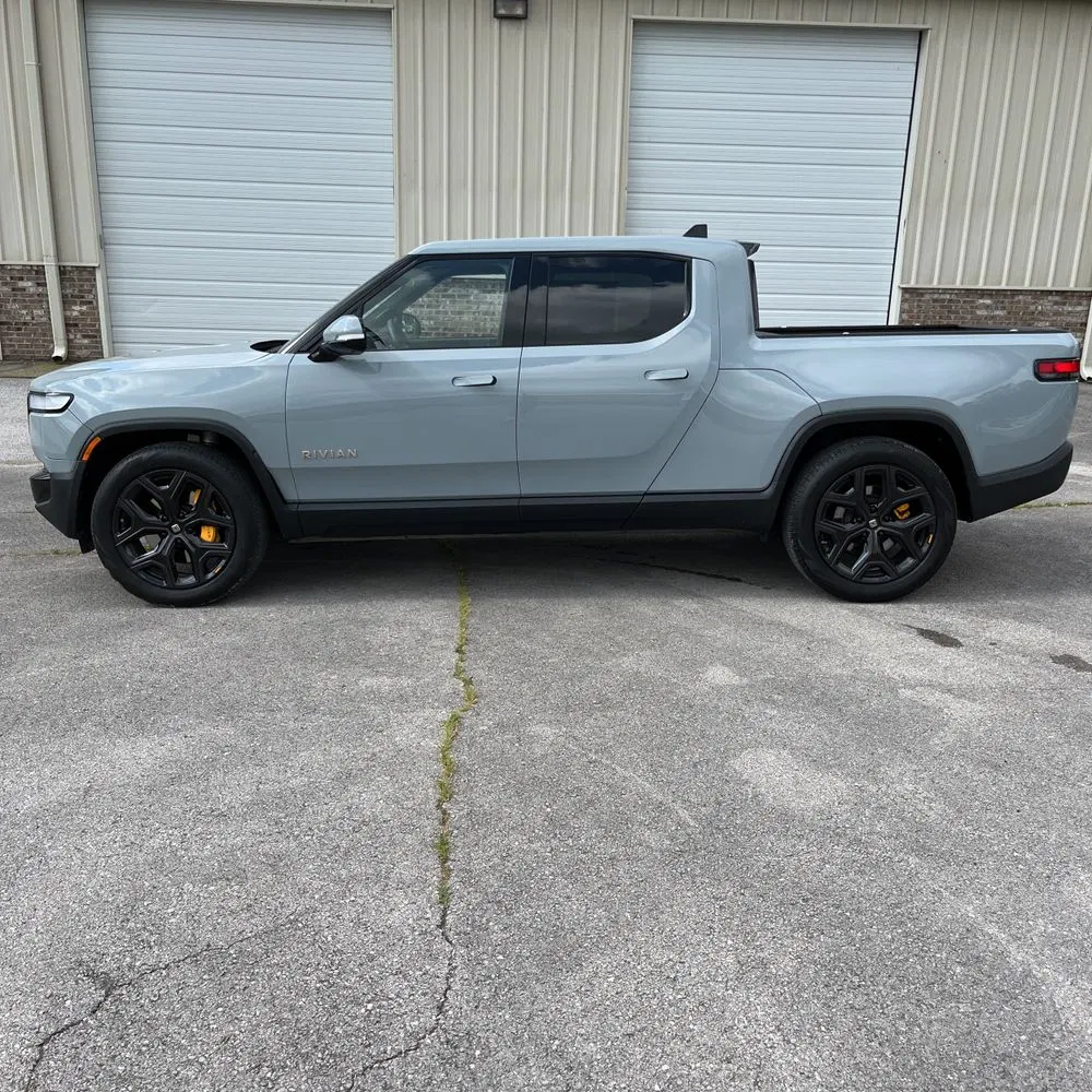 2022 Rivian R1T Adventure