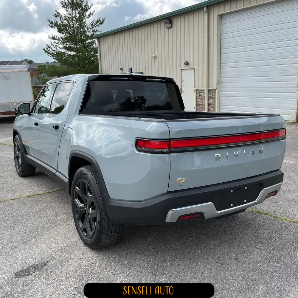 2022 Rivian R1T Adventure